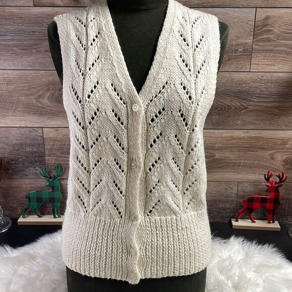 Vintage Women’s White Button Front Open Knit Sweater Vest Size Large ? - Picture 1 of 4